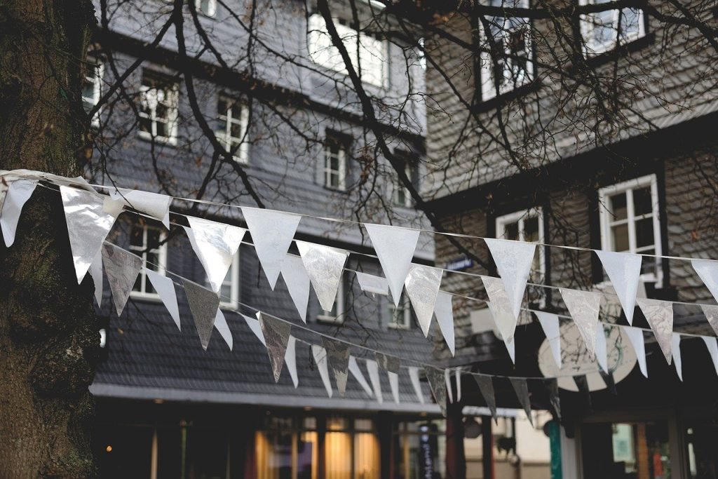 houses, city, downtown-7542665.jpg